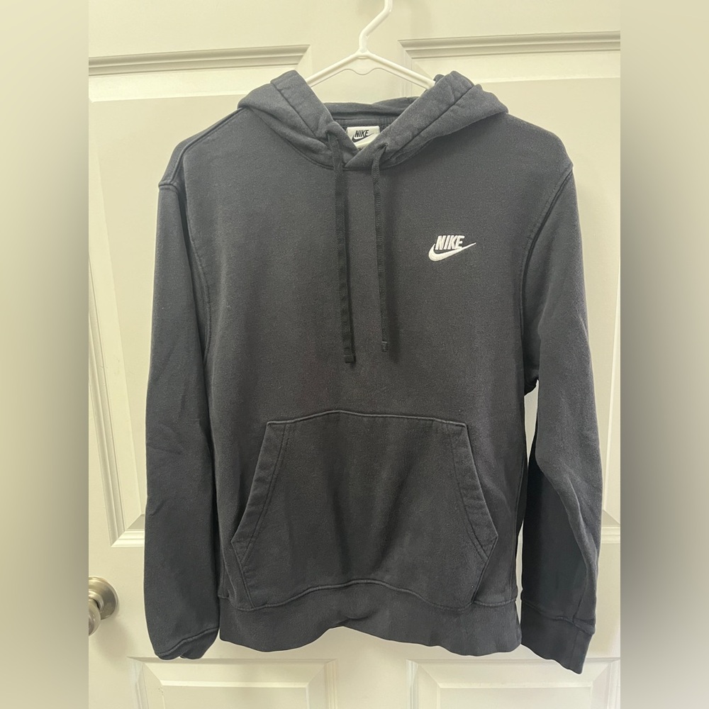 Nike Men's Black Hoodie Size Small